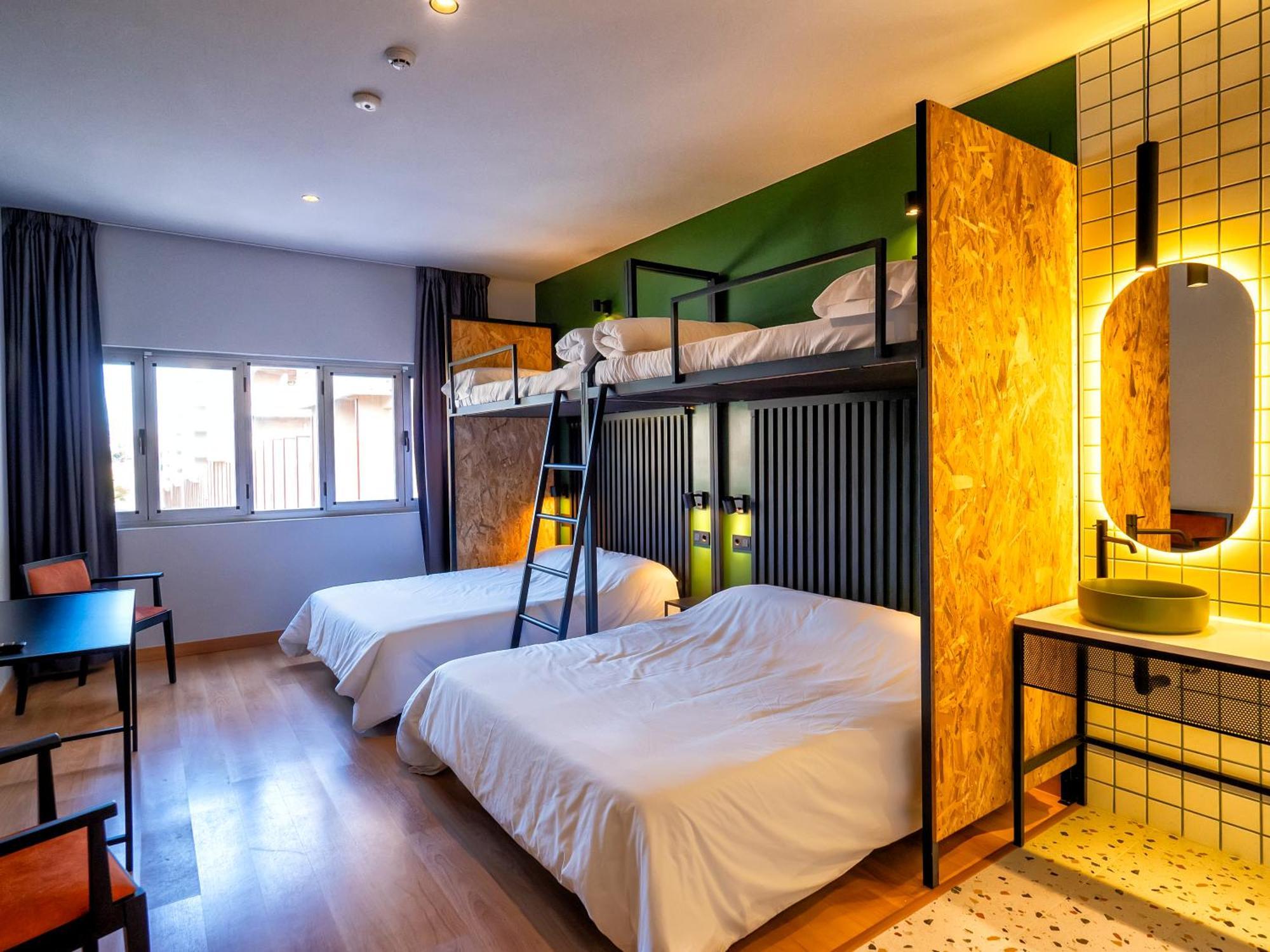 Wonder Hostel Tolède Extérieur photo