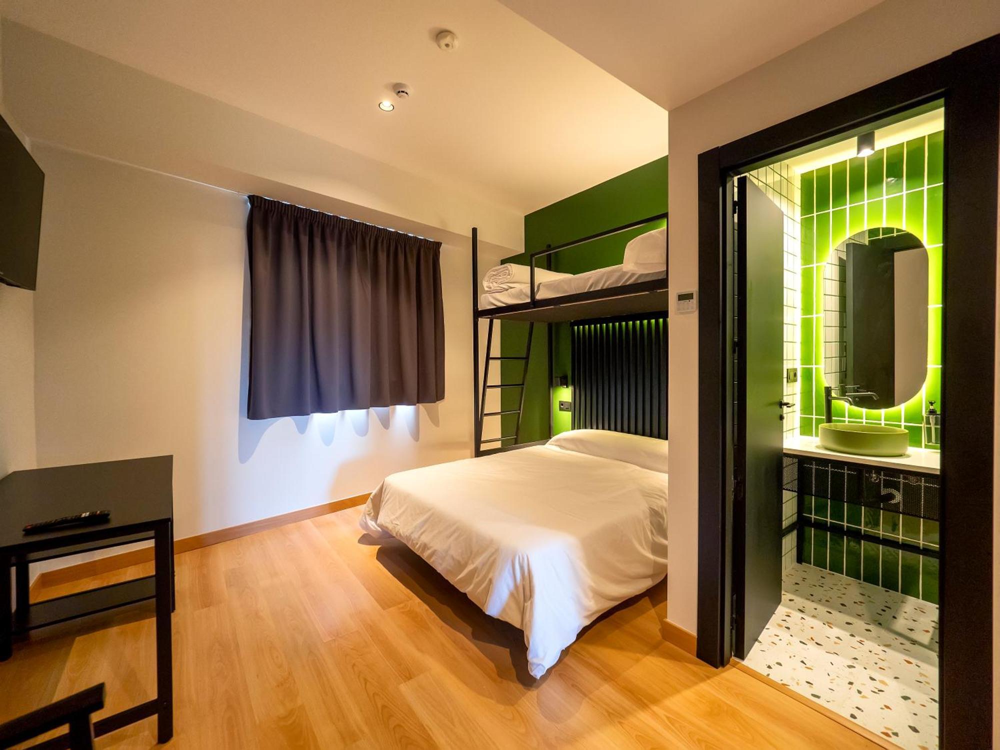 Wonder Hostel Tolède Extérieur photo
