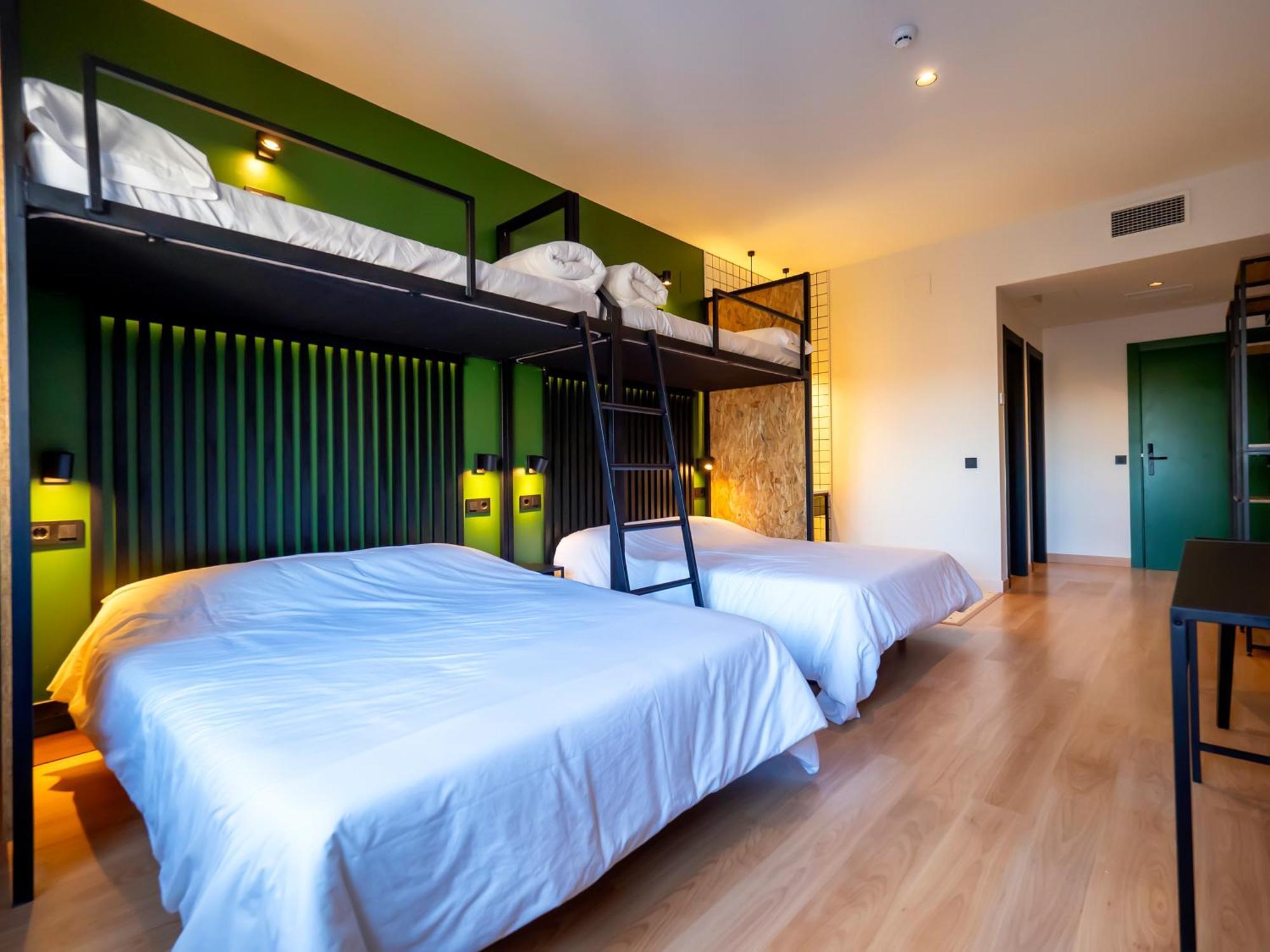 Wonder Hostel Tolède Extérieur photo